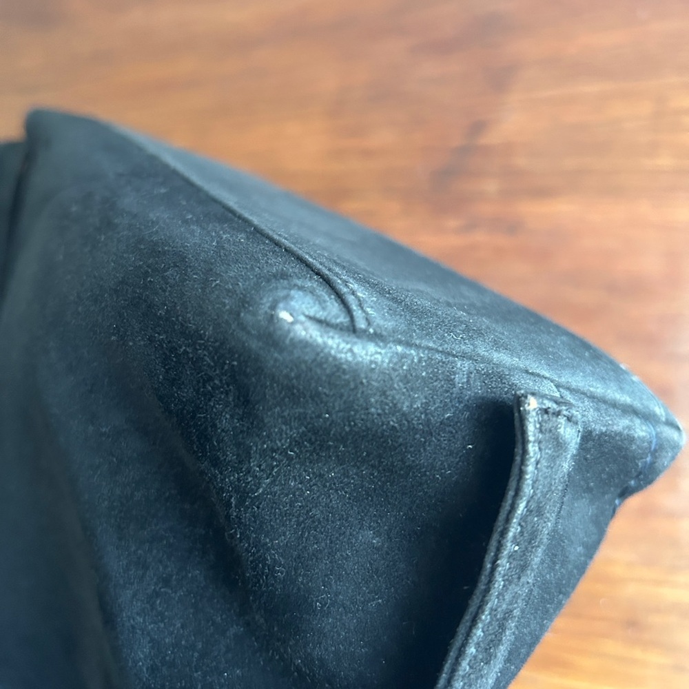 Vintage Salvatore Ferragamo Black Suede & Leather Shoulder Bag – Made in Italy - Picture 10 of 12
